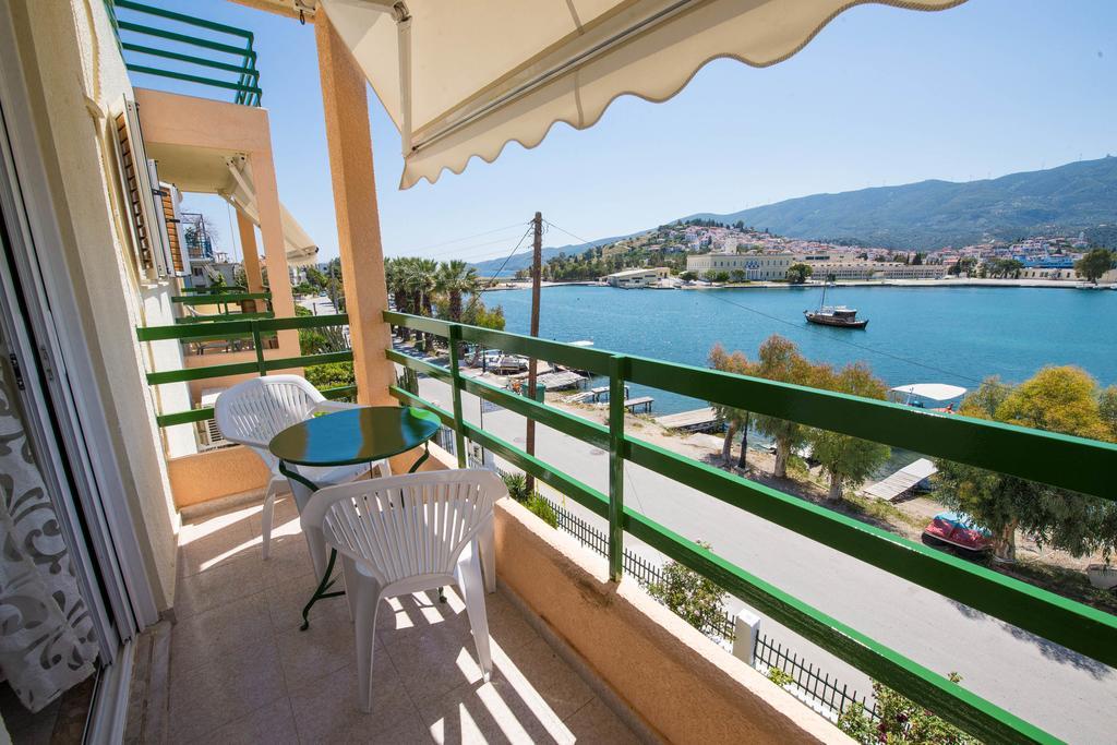 Matrona Apartments Poros Town Ngoại thất bức ảnh