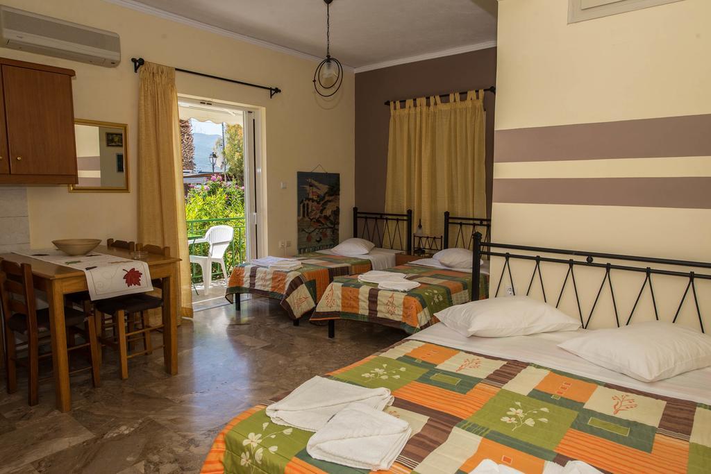 Matrona Apartments Poros Town Ngoại thất bức ảnh