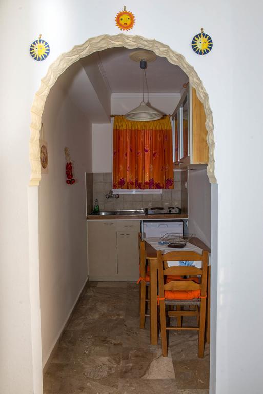 Matrona Apartments Poros Town Ngoại thất bức ảnh