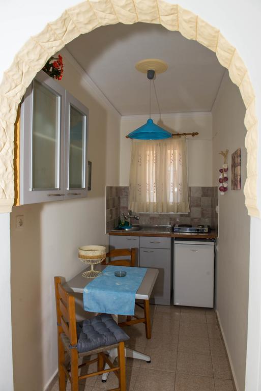 Matrona Apartments Poros Town Ngoại thất bức ảnh